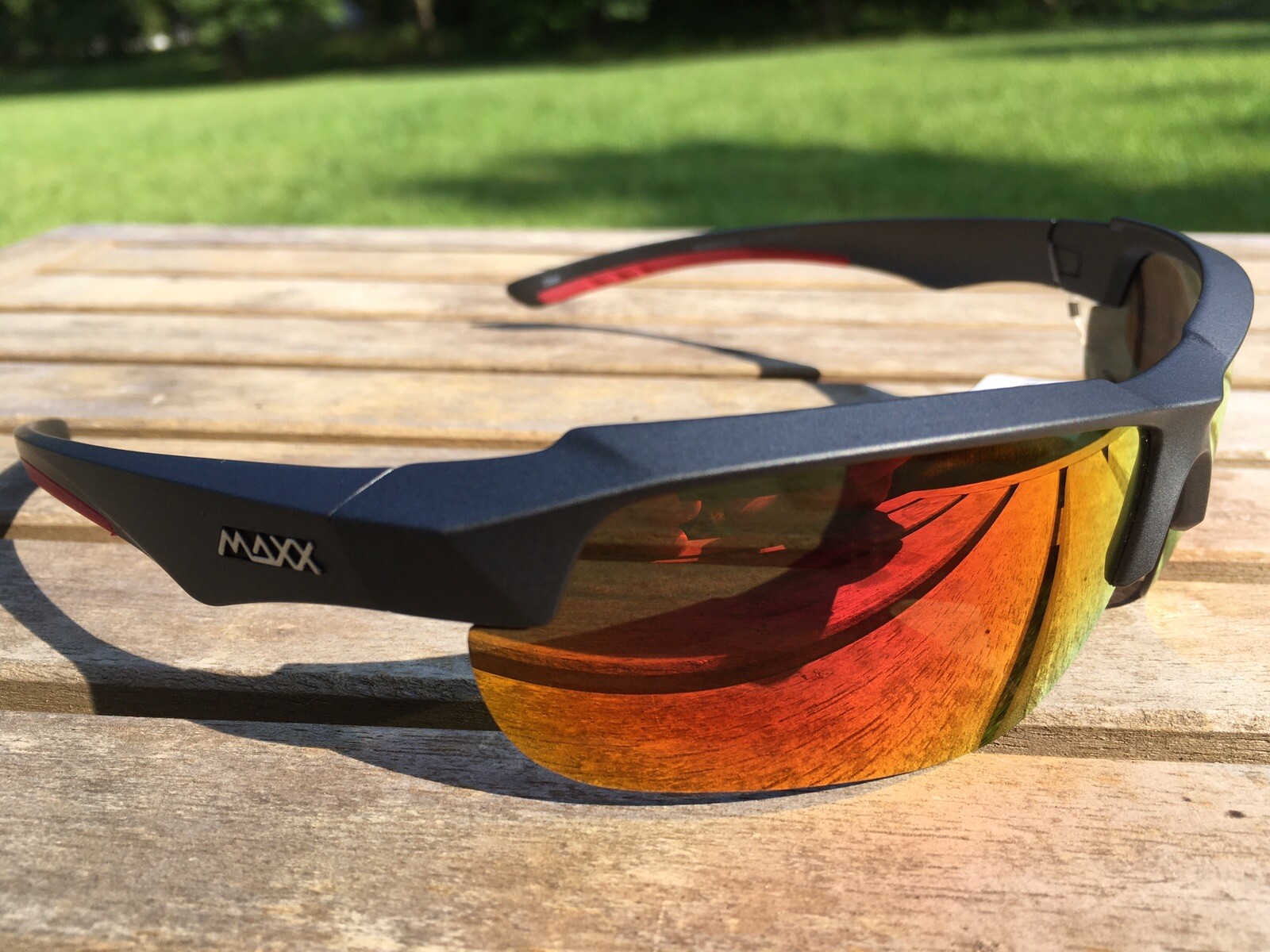 Maxx 8 HD Sunglasses Polarized Matte Gunmetal Mirrored Red Smoke lens 57584