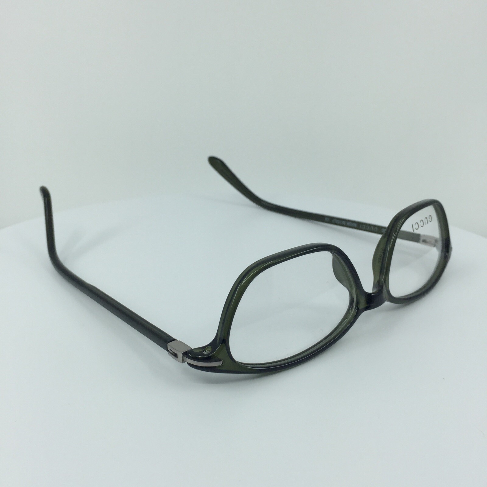 New Vintage GUCCI 2428 Eyeglasses GG 2428 C. 5UE Translucent Green 49-15mm Italy