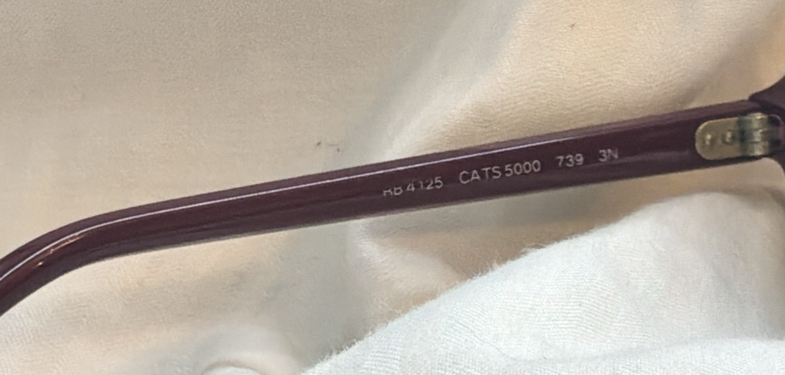 Ray-Ban Cats 5000 Sunglasses RB4125 -Red /Reddish Brown Frame- Gray Pilot 739