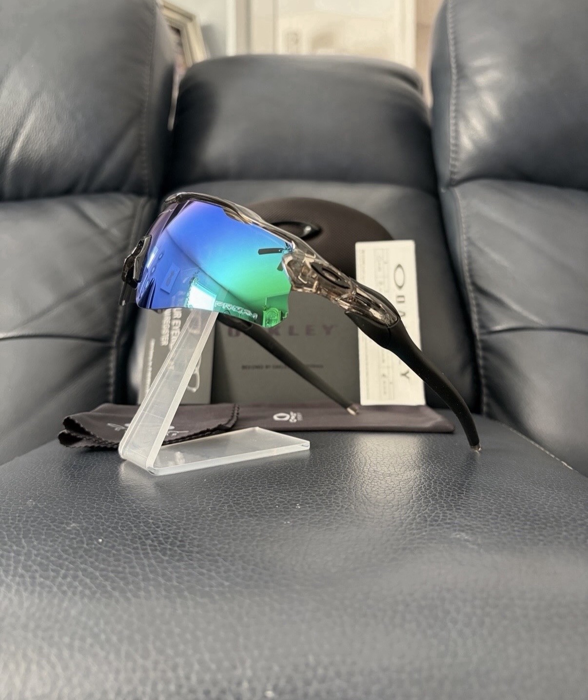 NEW Oakley 009208 Radar Ev Path Men’s Sunglasses – Prizm