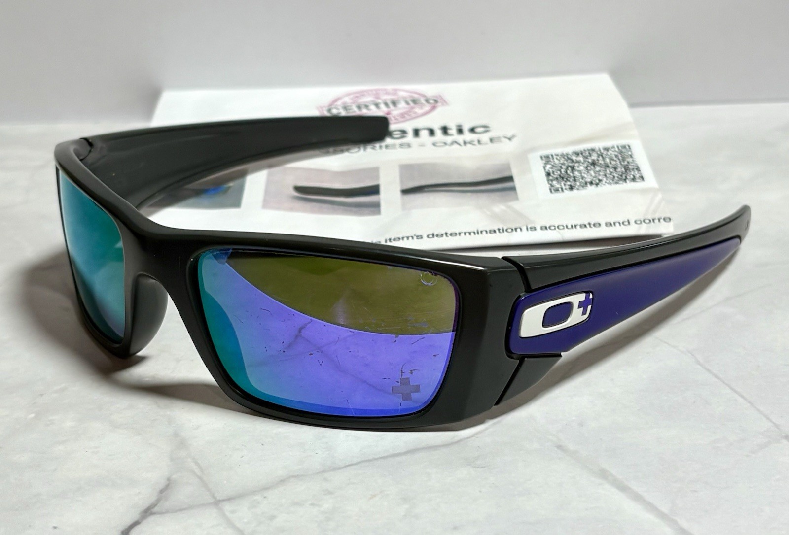 Oakley Infinite Hero FUEL CELL OO9096-36 Black/Carbon Frames Sunglasses- READ