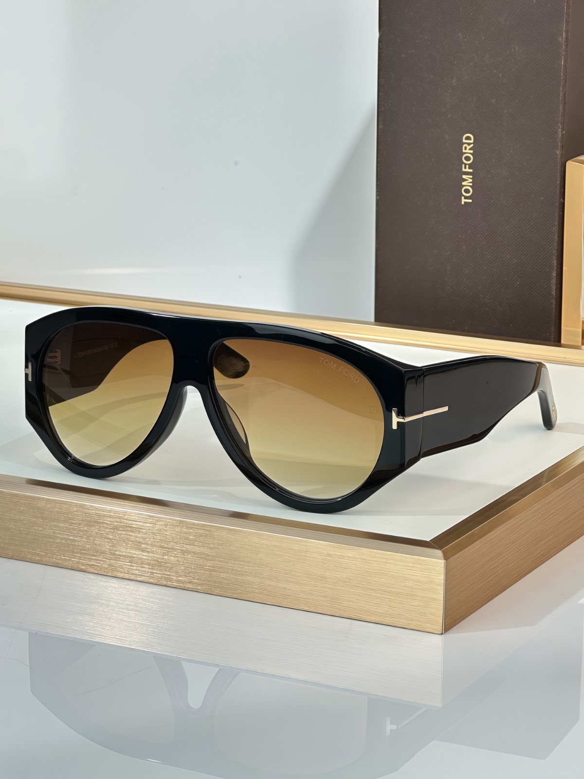 Tom Ford Bronson Sunglass TF1044 Black/Brown 60-12-140mm New