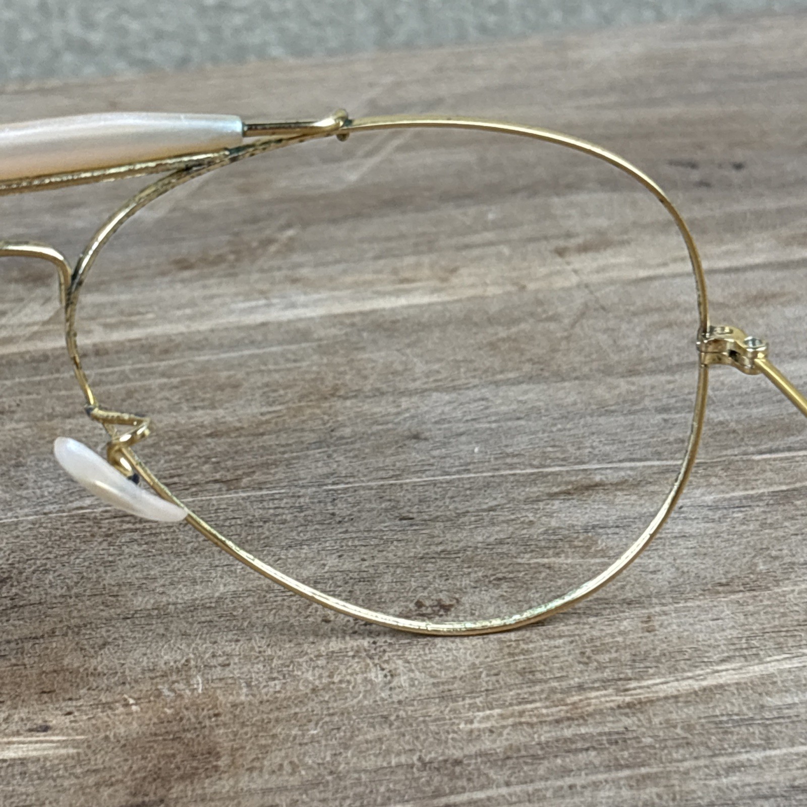 Vtg B&L Ray-Ban RB3030 Sunglasses Outdoorsman Gold Brow Bar FRAMES ONLY 62-14