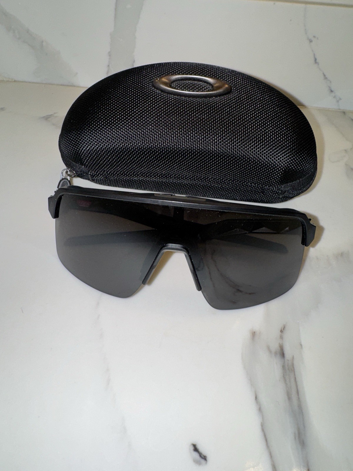 Oakley Sutro Prizm Shield Sunglasses Lightweight Wrap Black Plastic unisex
