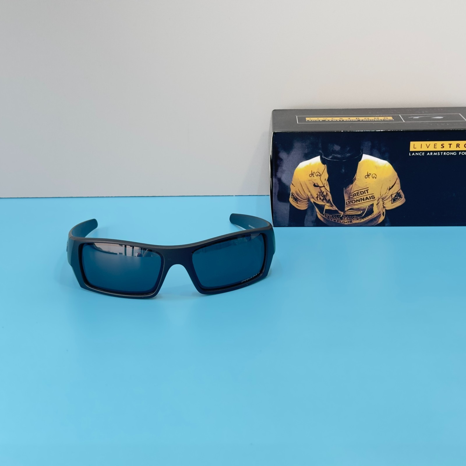 Oakley Gascan OO9014 Black Frame Black Lens Sunglasses New w/ Box
