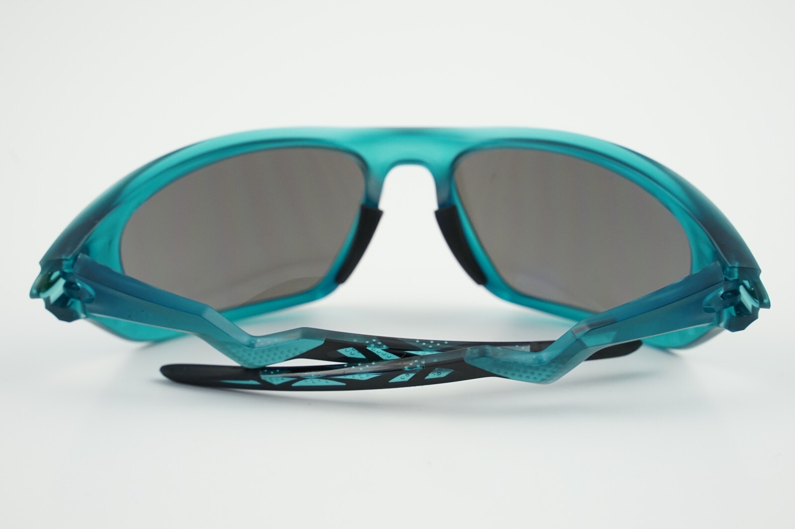 Good! OO9431-0860 Oakley Lateralis Matte Transparent Arctic Surf/Prizm Black