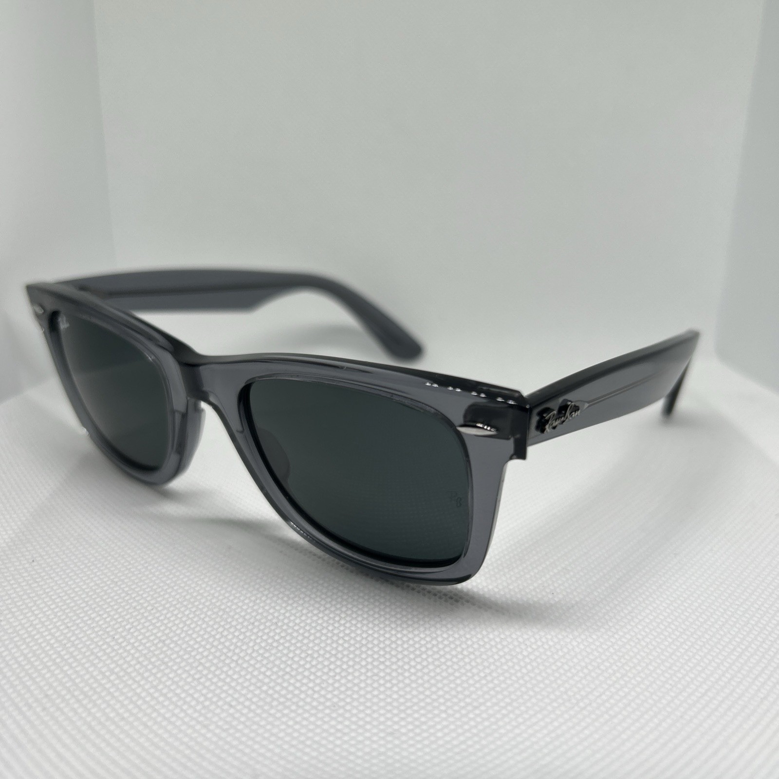 Ray-Ban Wayfarer Classic Sunglasses RB 2140 6773/R5 Transparent Gray 50mm w/case