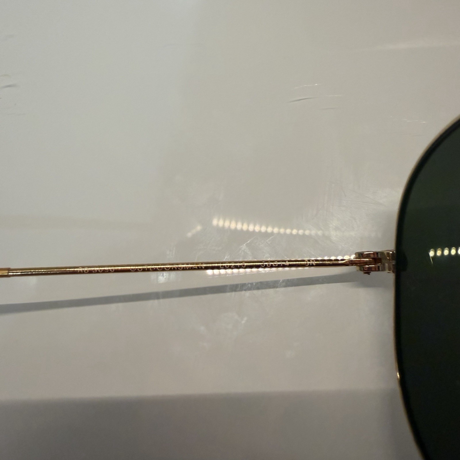Ray-Ban Aviator Sunglasses Gold Metal Frame Mens Womens Pilot with Case