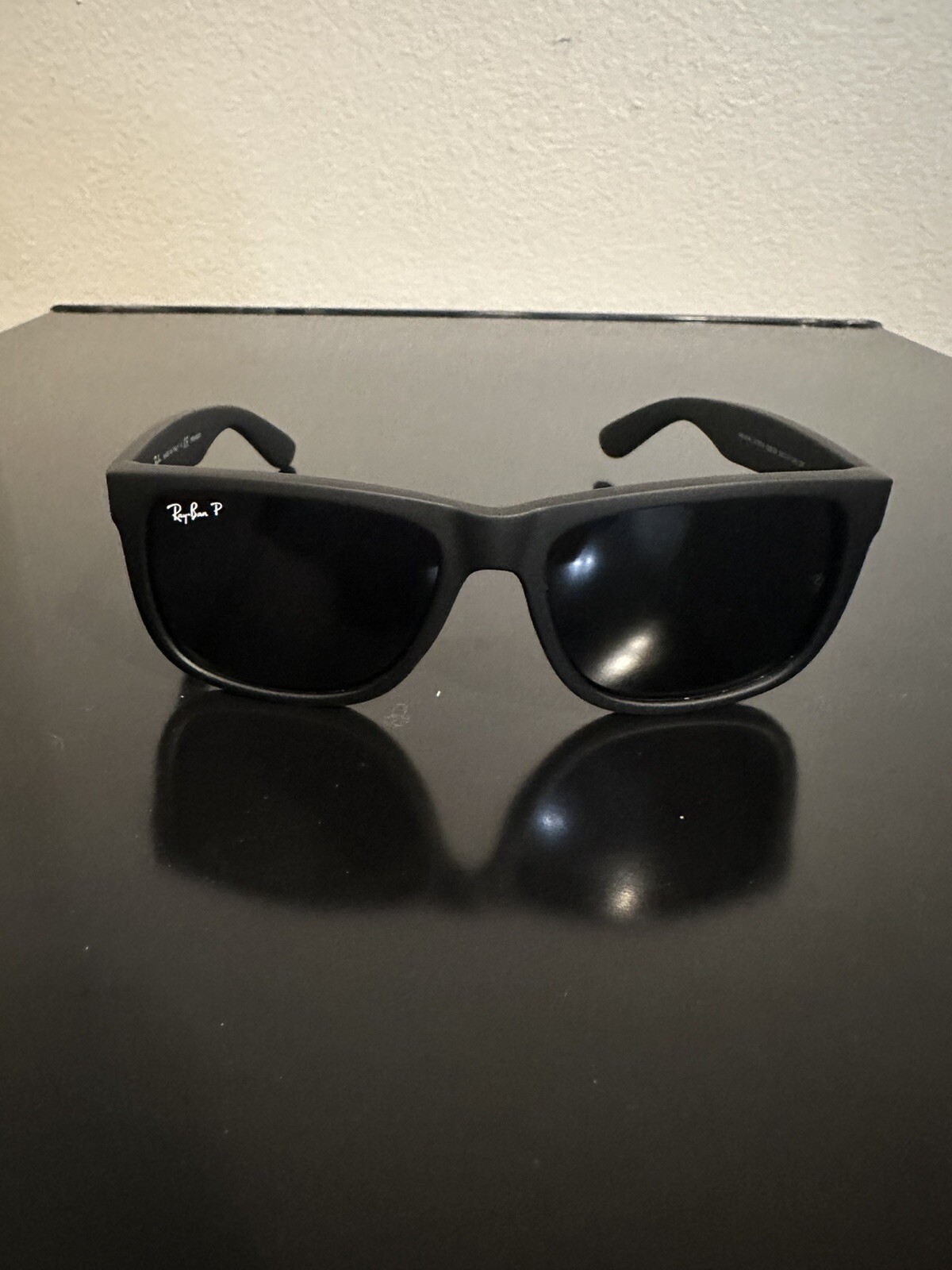 Ray-Ban Justin Matte Black Polarized Grey 54mm Lenses Sunglasses RB4165 622/2V