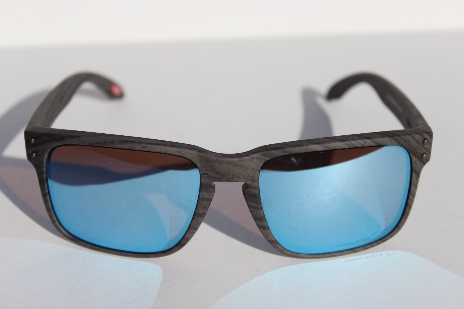 OAKLEY Holbrook POLARIZED Sunglasses Woodgrain/Prizm Deep Water OO9102-J9 NEW
