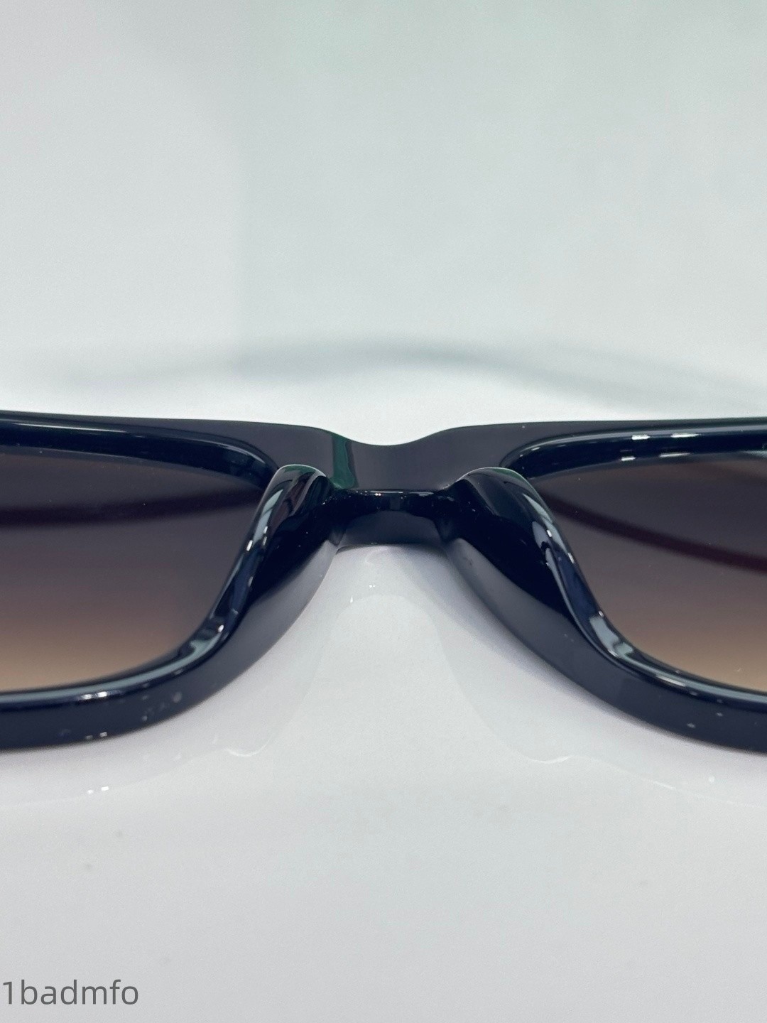 Gucci GG0381SN square black frame gradient brown lens sunglasses 55-19-145