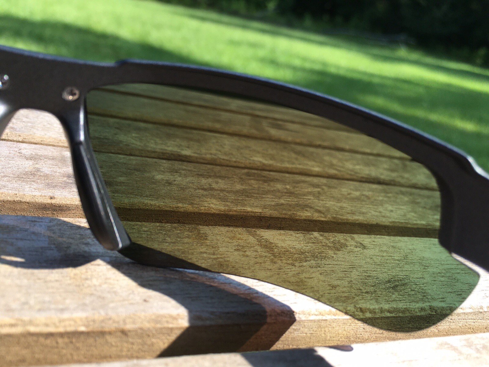 Maxx 8 HD Sunglasses Polarized Matte Gunmetal Mirrored Red Smoke lens 57584