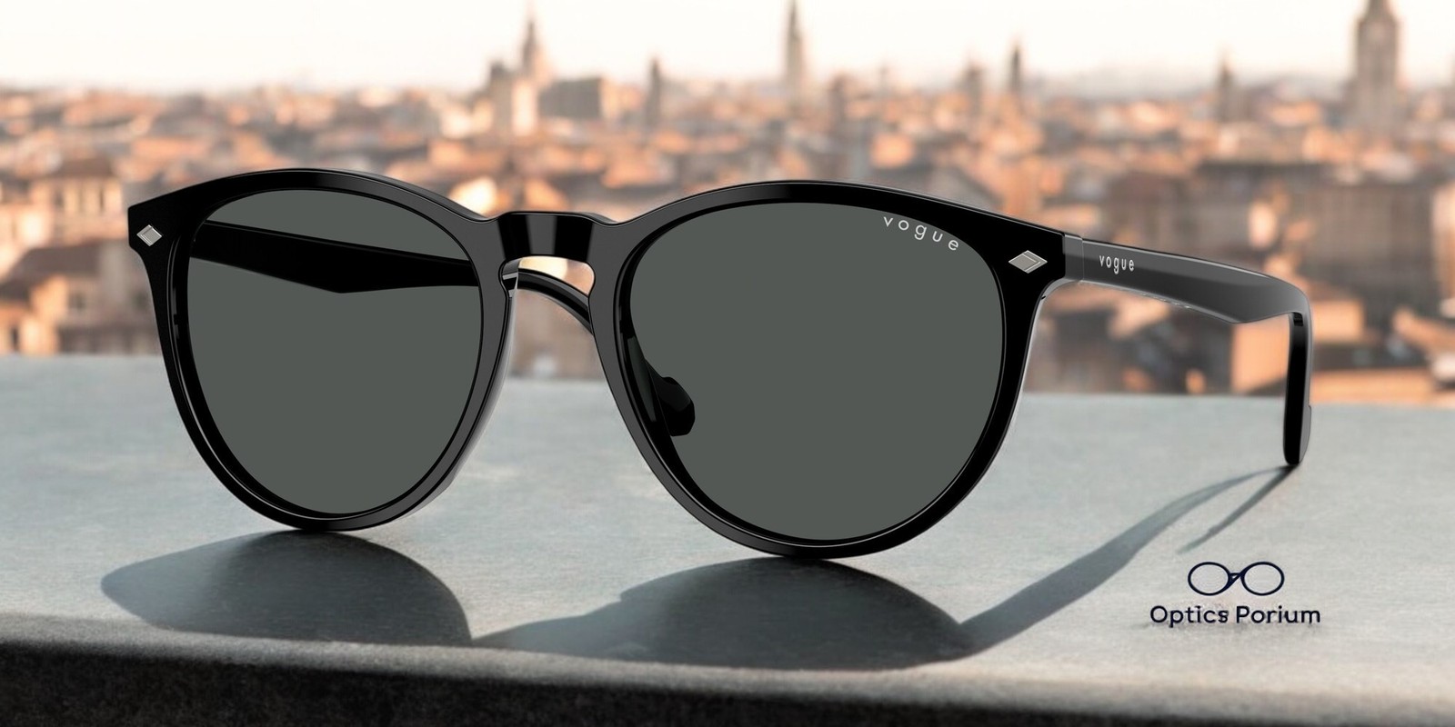 VOGUE VO5599S W44 87 Black Dark Grey 53 mm Men’s Sunglasses