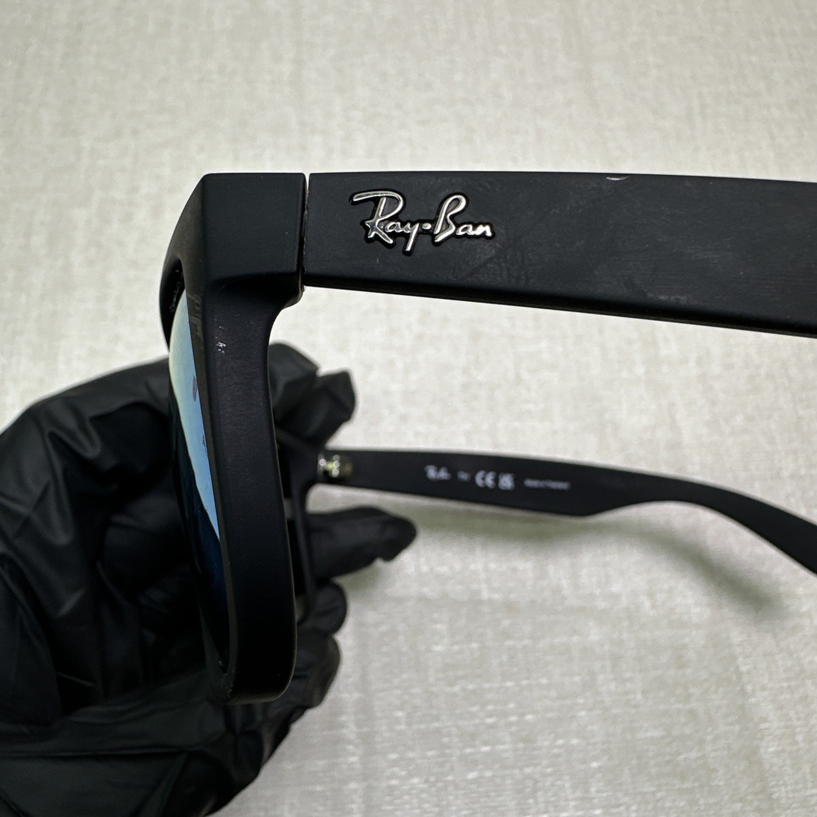 Ray Ban RB4165 Justin 622/55 Black Sunglasses 54-16-145 Dark Blue Lens / READ