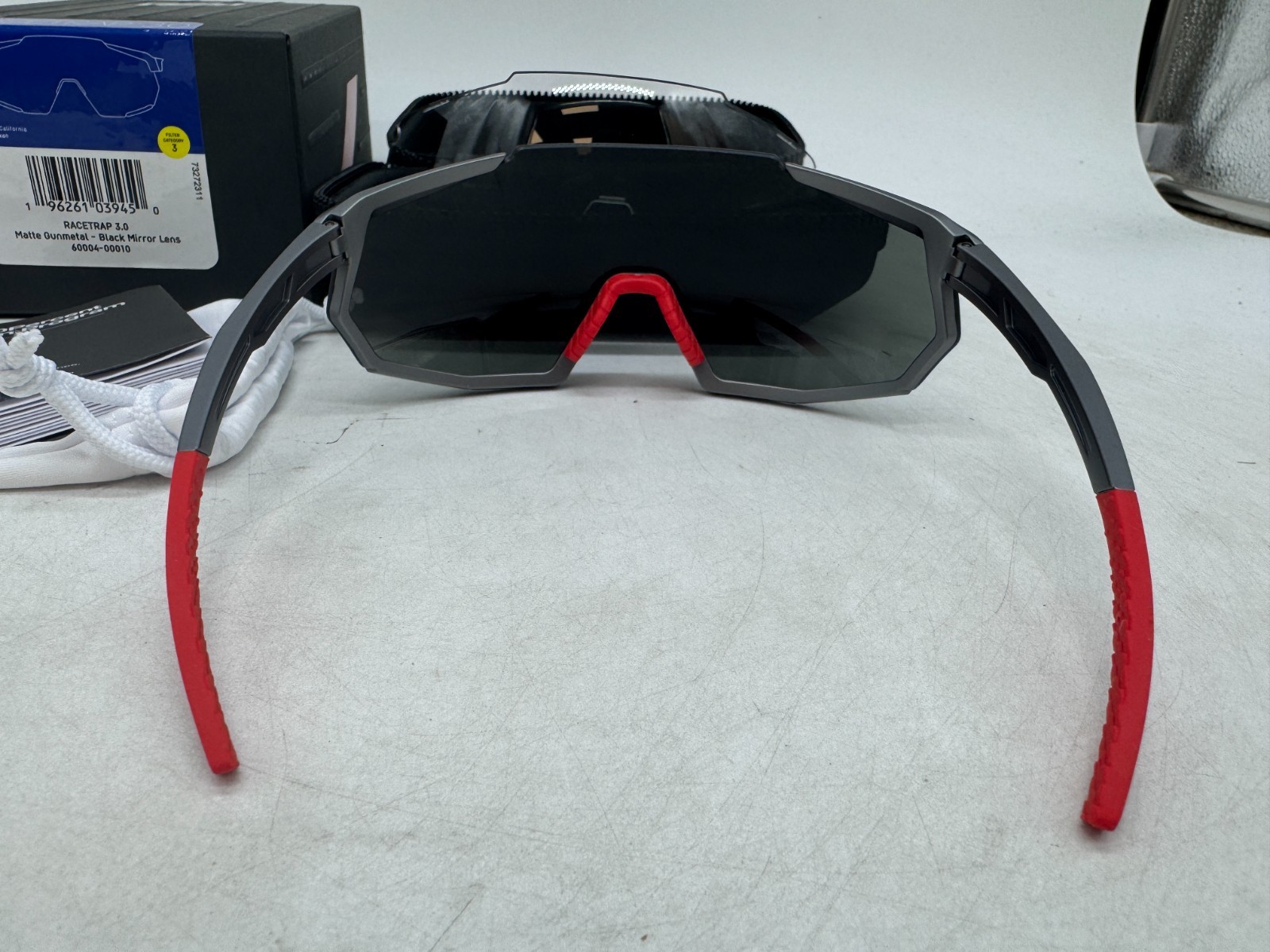 100% Racetrap 3.0 Performance HD Sunglasses Sport HiPER Black Mirror Lens UV400