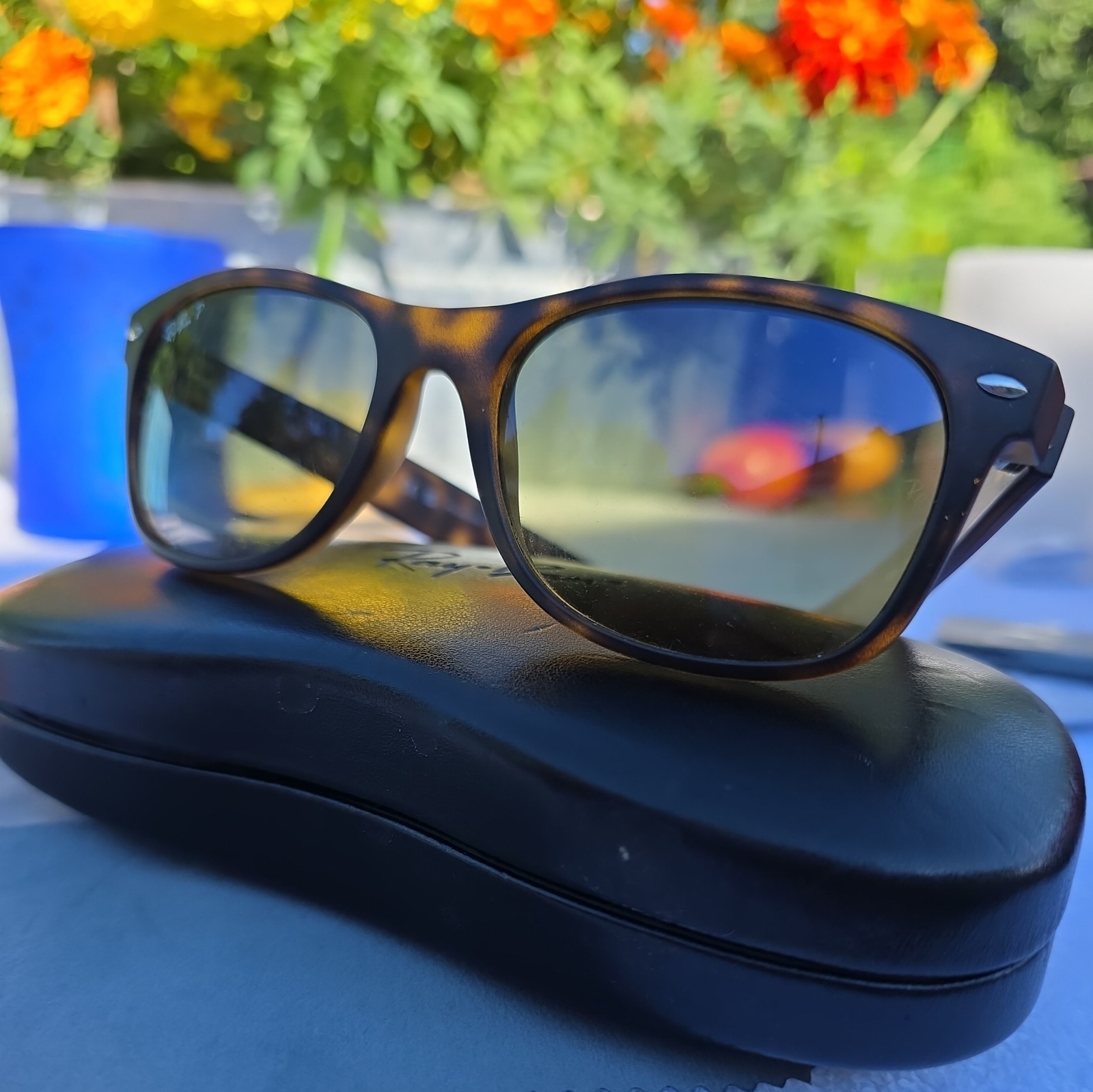 MINT Ray-Ban New Wayfarer Unisex Sunglasses, Polarized Lenses, Hardcase 👀 LOOK!