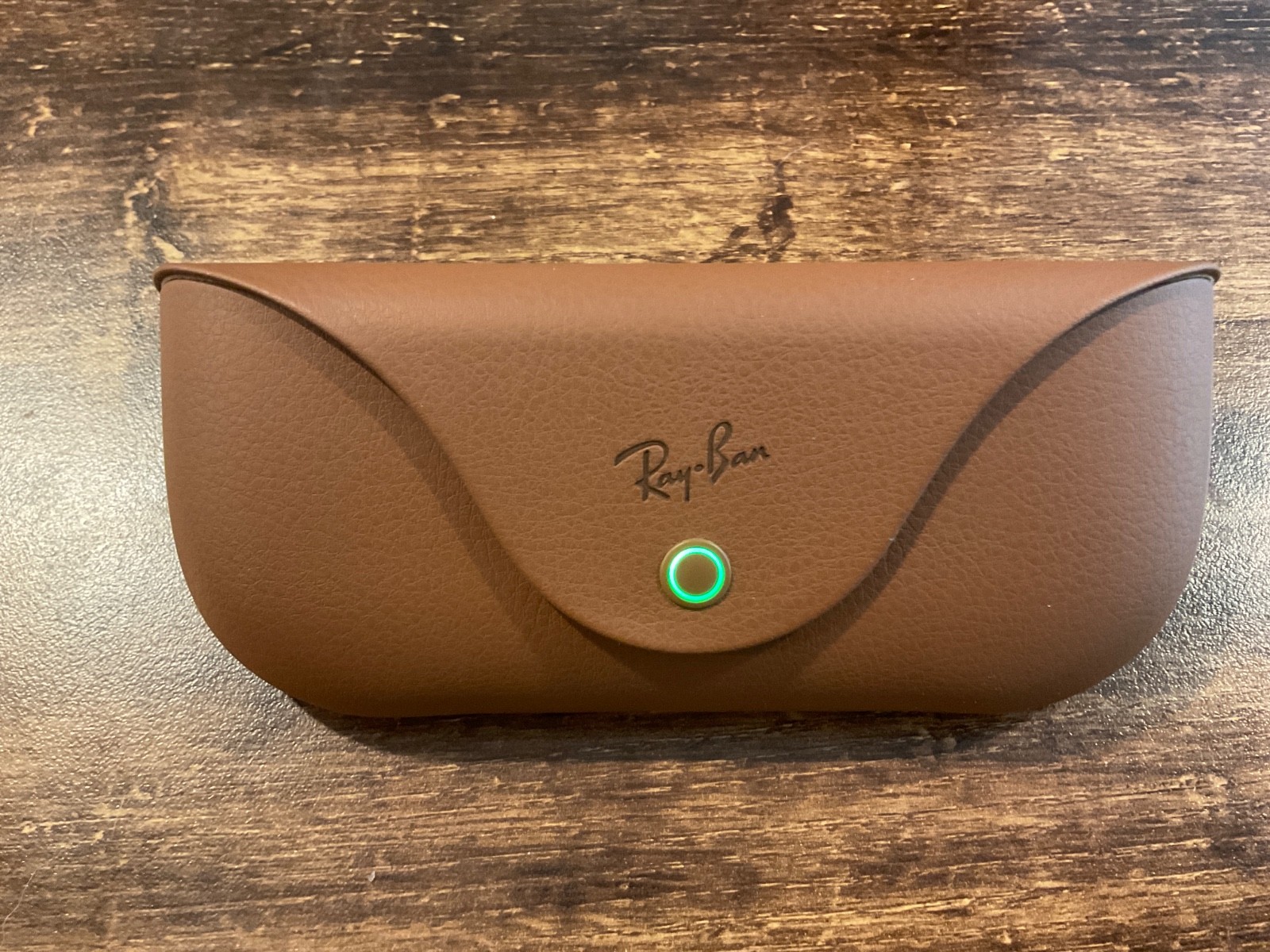Ray-Ban Meta Charging Case Model: 1AT2414A00