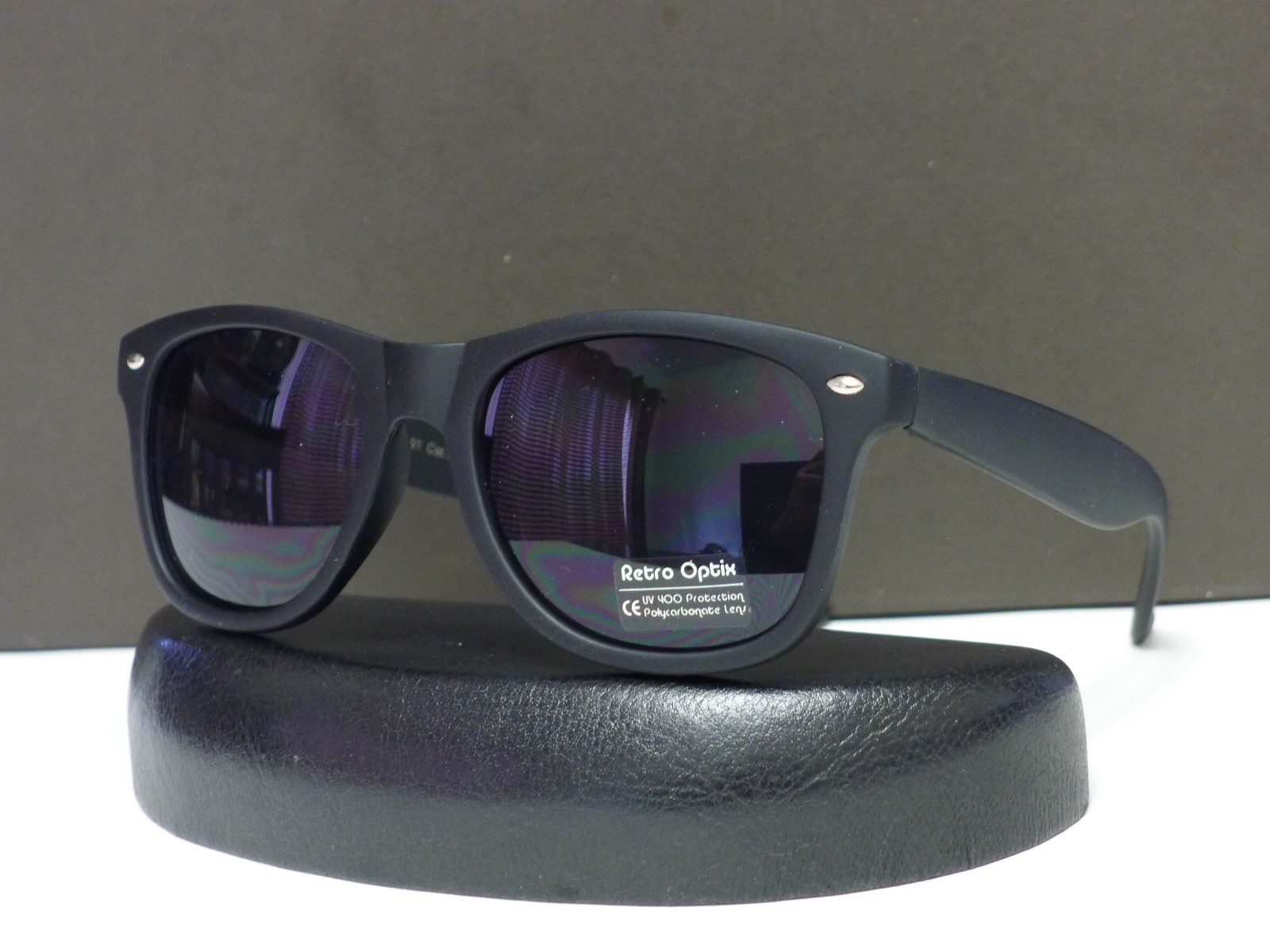 Classic Retro Designer Sunglasses Matte Black Frame Dark Lens + Soft Bag #Wf01