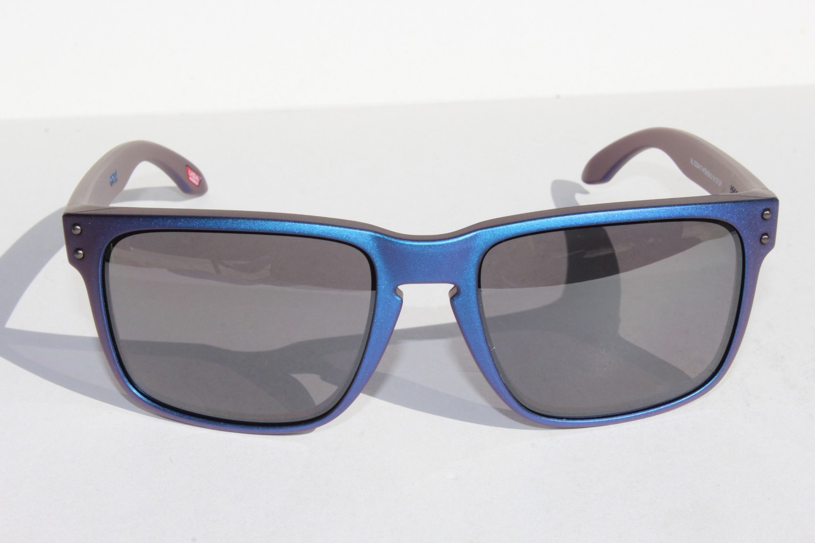 OAKLEY Holbrook XL POLARIZED Sunglasses Cyan/Blue Colorshift/Black OO9417-47 NEW