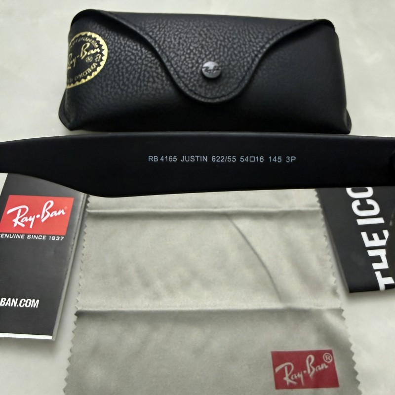 Ray-Ban Classic Polarized sunglasses Justin RB4165 622 55 Blue Lens Black Frame