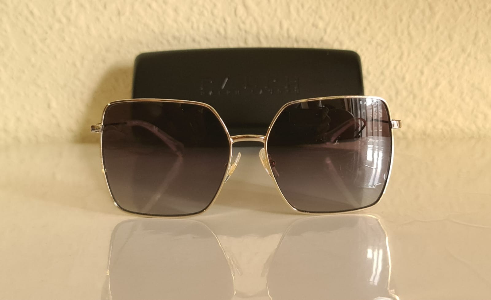 Ralph by Ralph Lauren RA4132 9116/8G Sunglasses Pale Gold Metal Gradient Lenses