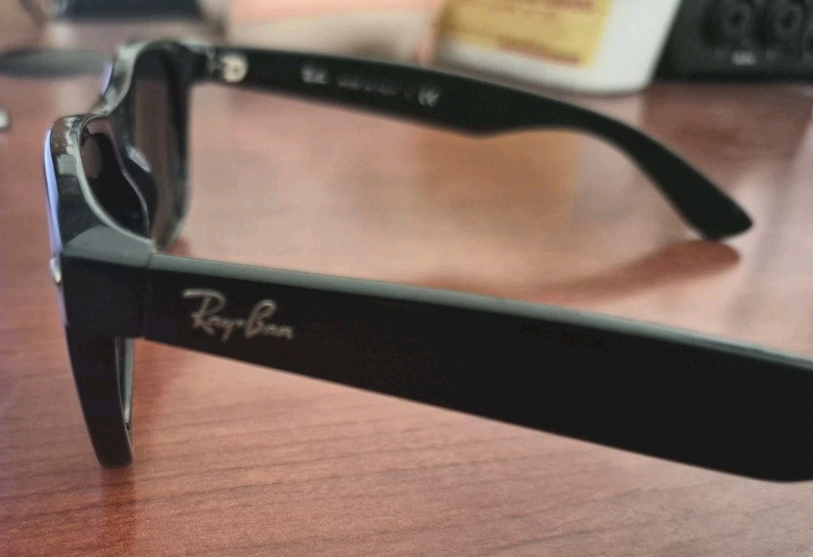 Ray-Ban RB2132 New Wayfarer Men’s Sunglasses Black Frame Polarized 55-18