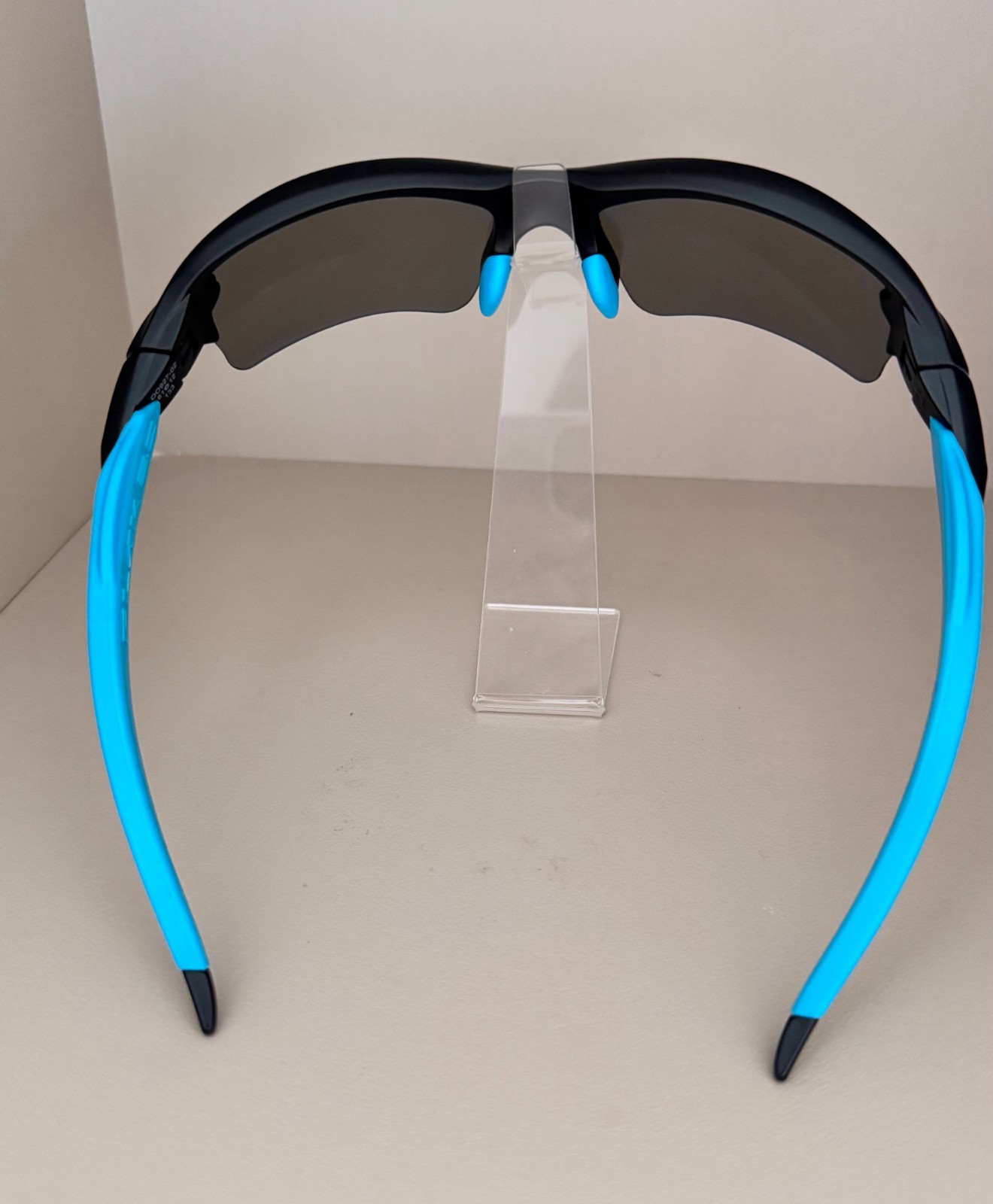 Brand new Oakley FLAK 2.0 XL sunglasses, polished black frame/ sapphire PRIZM le