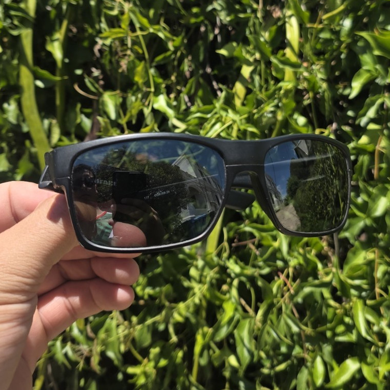 Oakley Twentysix.2 Men’s Rectangle Sunglasses Black Mirrored Lightweight