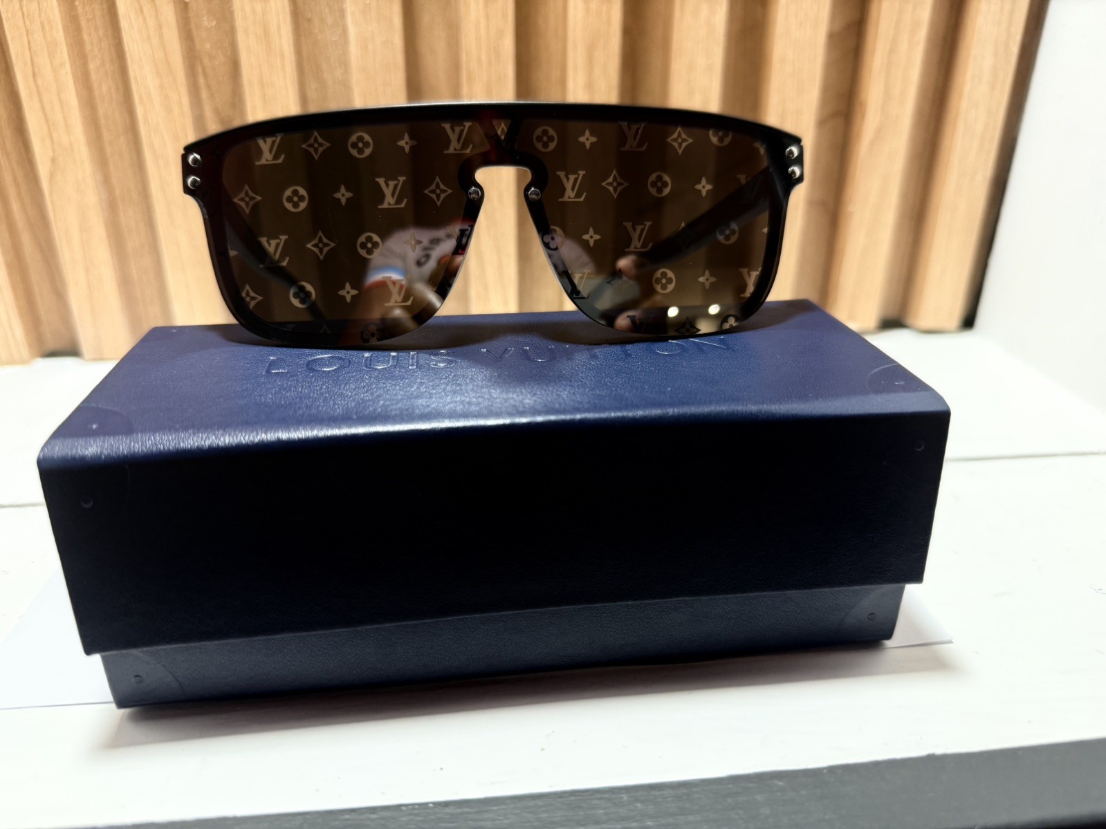 Louis Vuitton LV Waimea Sunglasses Black Monogram Logo Z1082E Shades