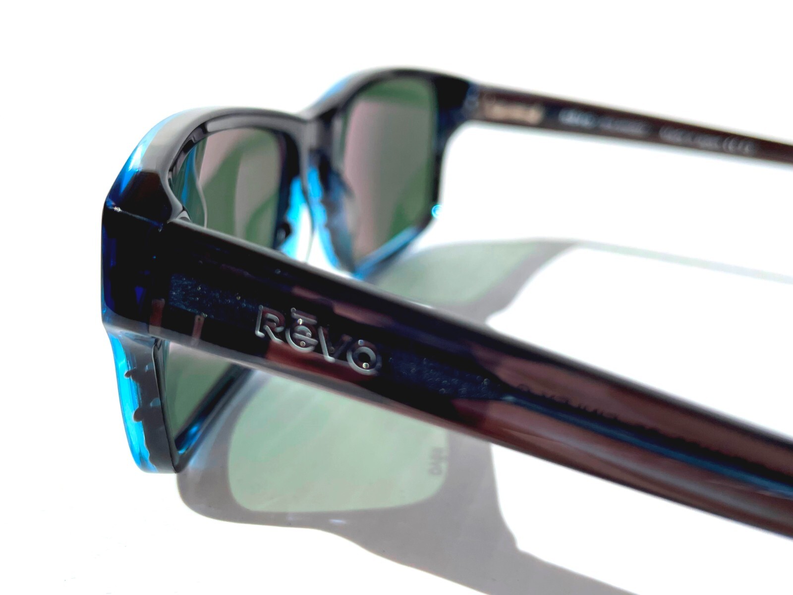 NEW Revo FINLEY G Polished Blue Horn POLARIZED Grey GLASS Sunglass 1176 05 SG50