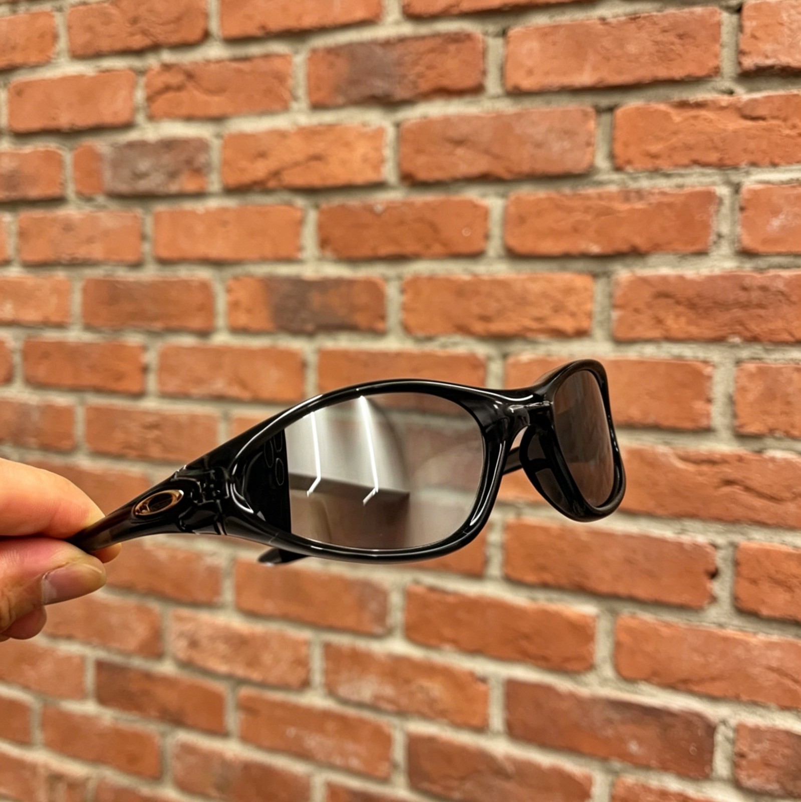 Retro Oakley Minute Gen1 Minute1.0 Sunglasses Clear Black Frame Sliver Lenses