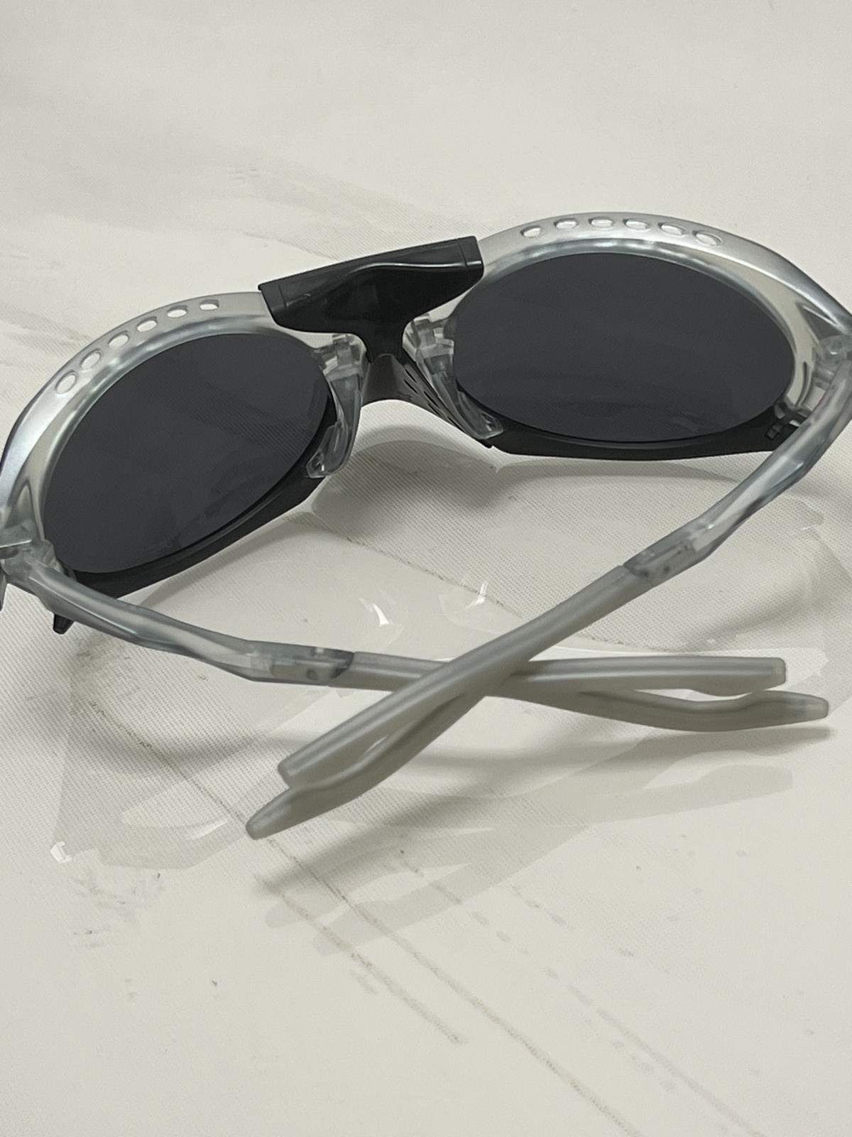 Oakley PLANTARIS Sunglasses OO9437-0363 Matte Transparent Gray PRIZM Gray Lenses