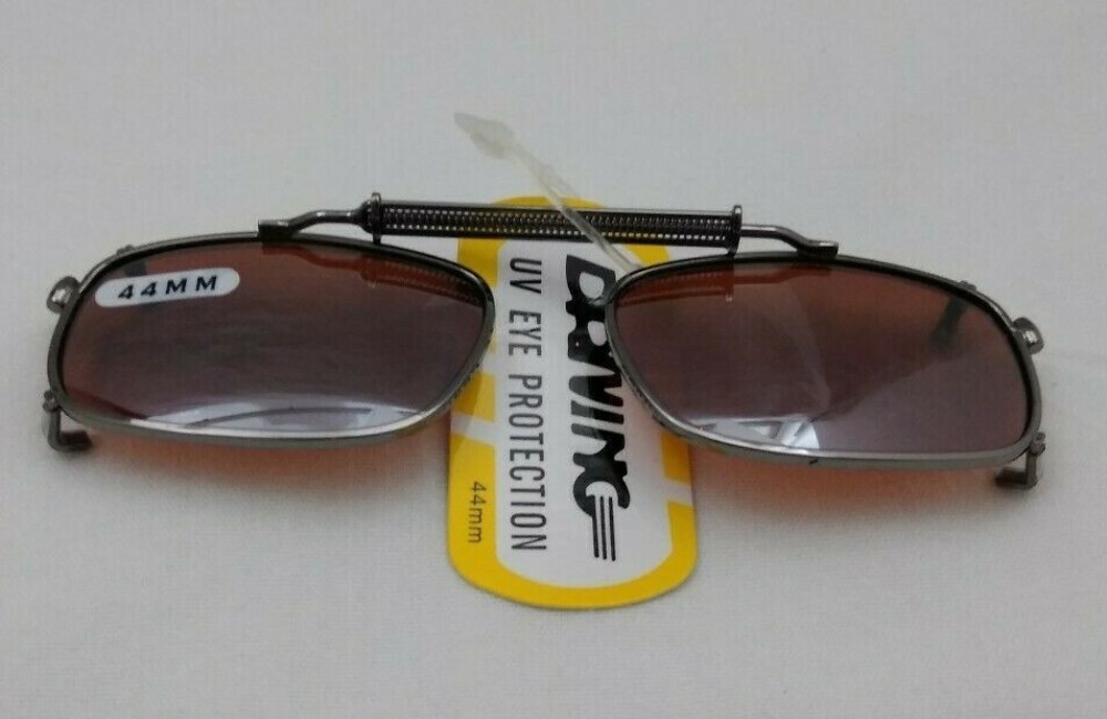 NEW DRIVING UV 09744A Eye Protection Clip on Sunglasses / 44MM