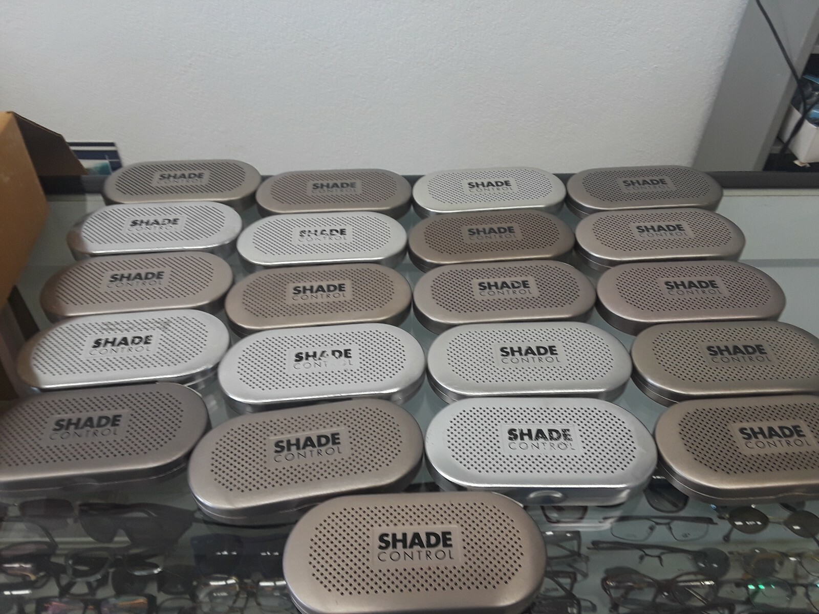 bulk 21 units Shade Control clip on Cases vintage