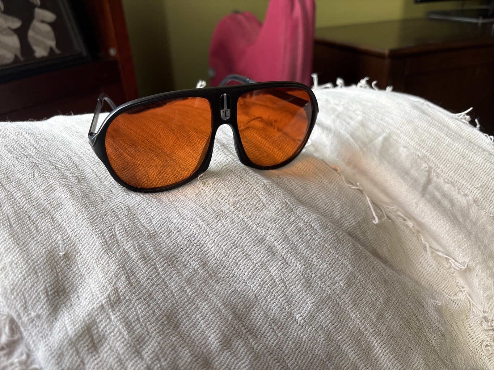 True Block Men’s Oversized Aviator Sunglasses Black Plastic Frame Brown Tinted