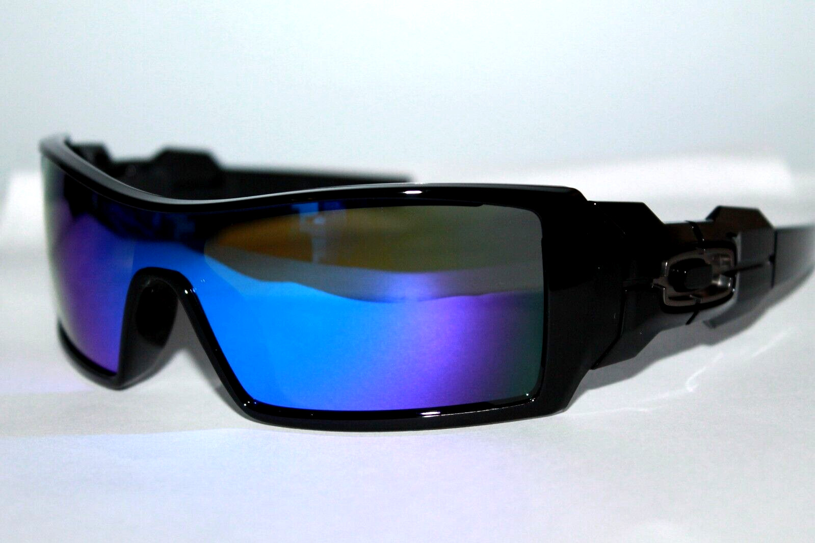 Oakley Oil Rig POLARIZED Sunglasses Black (OO9081) W/ GALAXY Replacement Lens