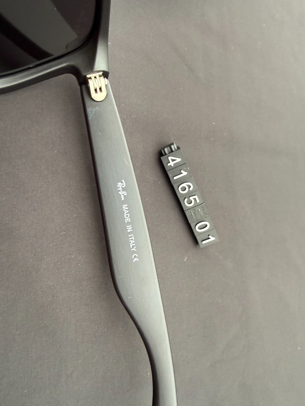 RAY-BAN RB4165 Justin Sunglasses Black Frame Polarized Grey Lens