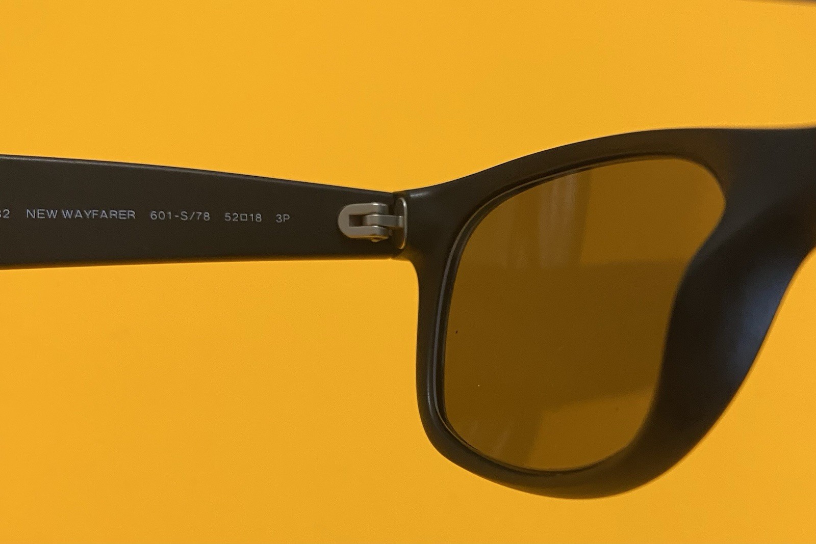 Ray-Ban New Wayfarer RB2132 Sunglasses Matte Black FRAME READ DESCRIPTION