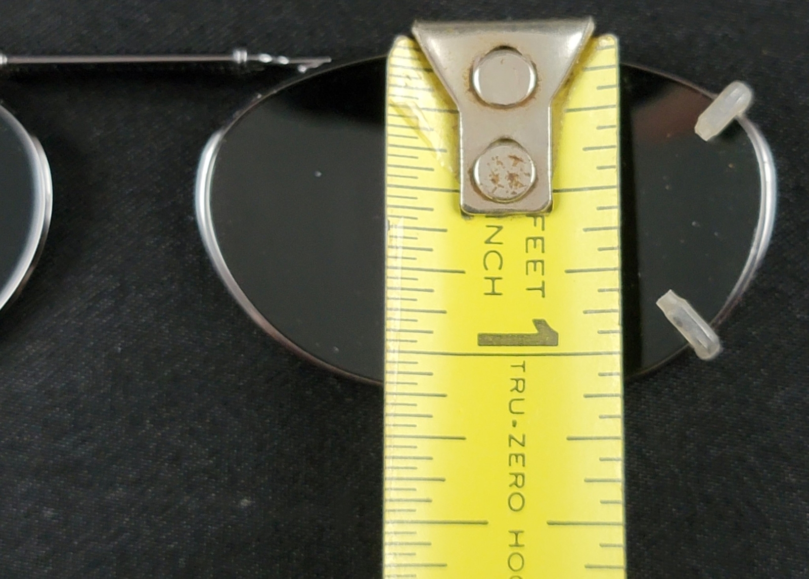Solar Shield Clip-On Sunglasses 44mm Oval Gray PO1 Slot Good Cond