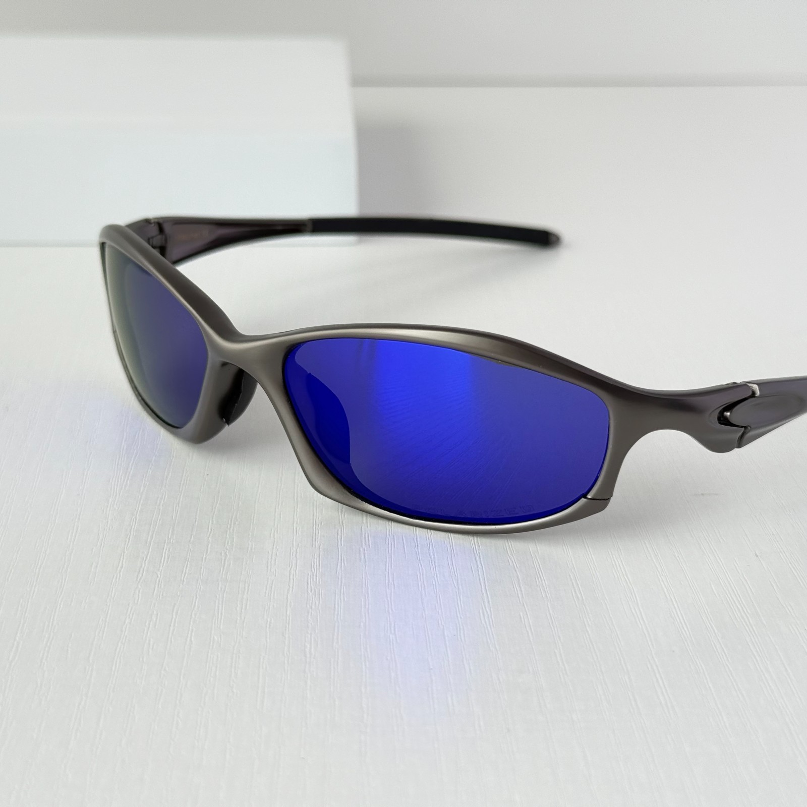 Oakley Hatchet X-Metal Sunglasses Purple Polarized Lens Vintage Y2K