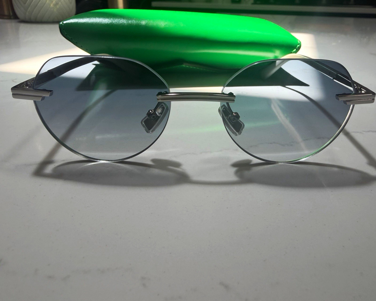 Bottega Veneta BV1379S Rimless Round Sunglasses Silver Metal Gray Gradient