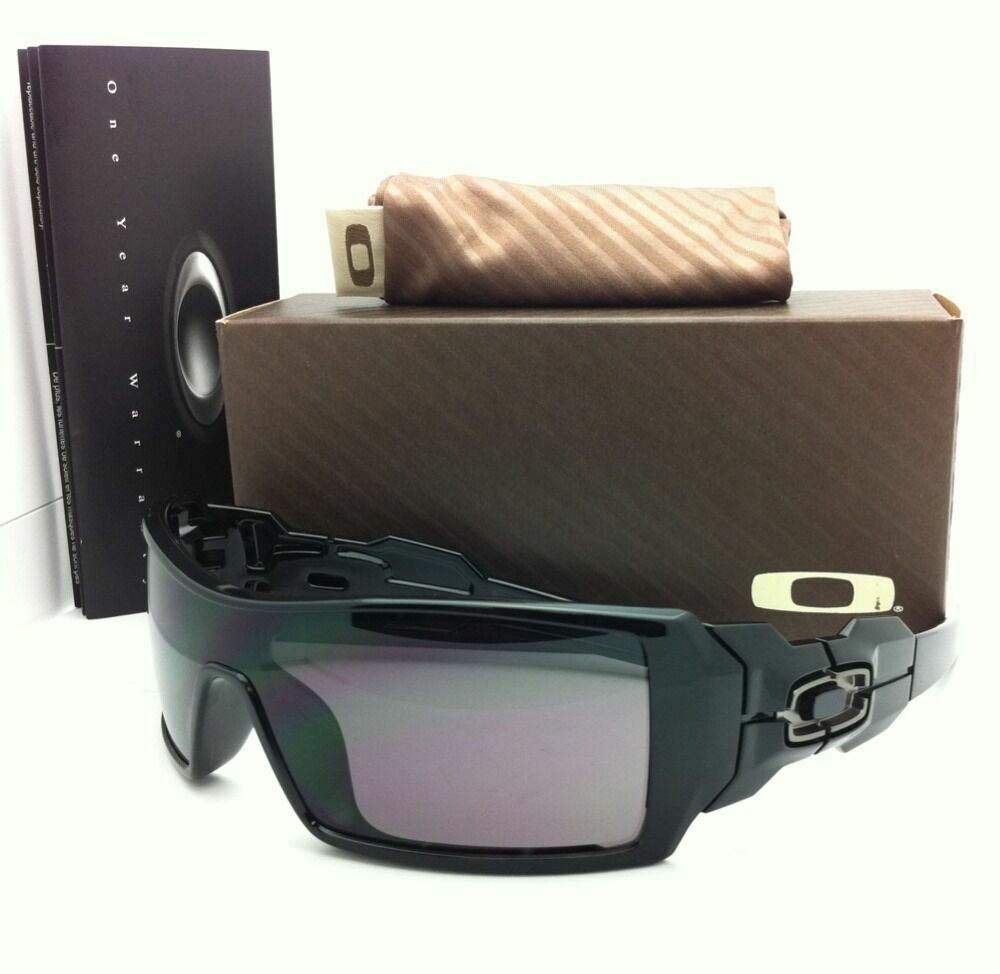New Oakley Sunglasses OIL RIG OO9081 03-460 Shiny Black Frames with Grey Lenses