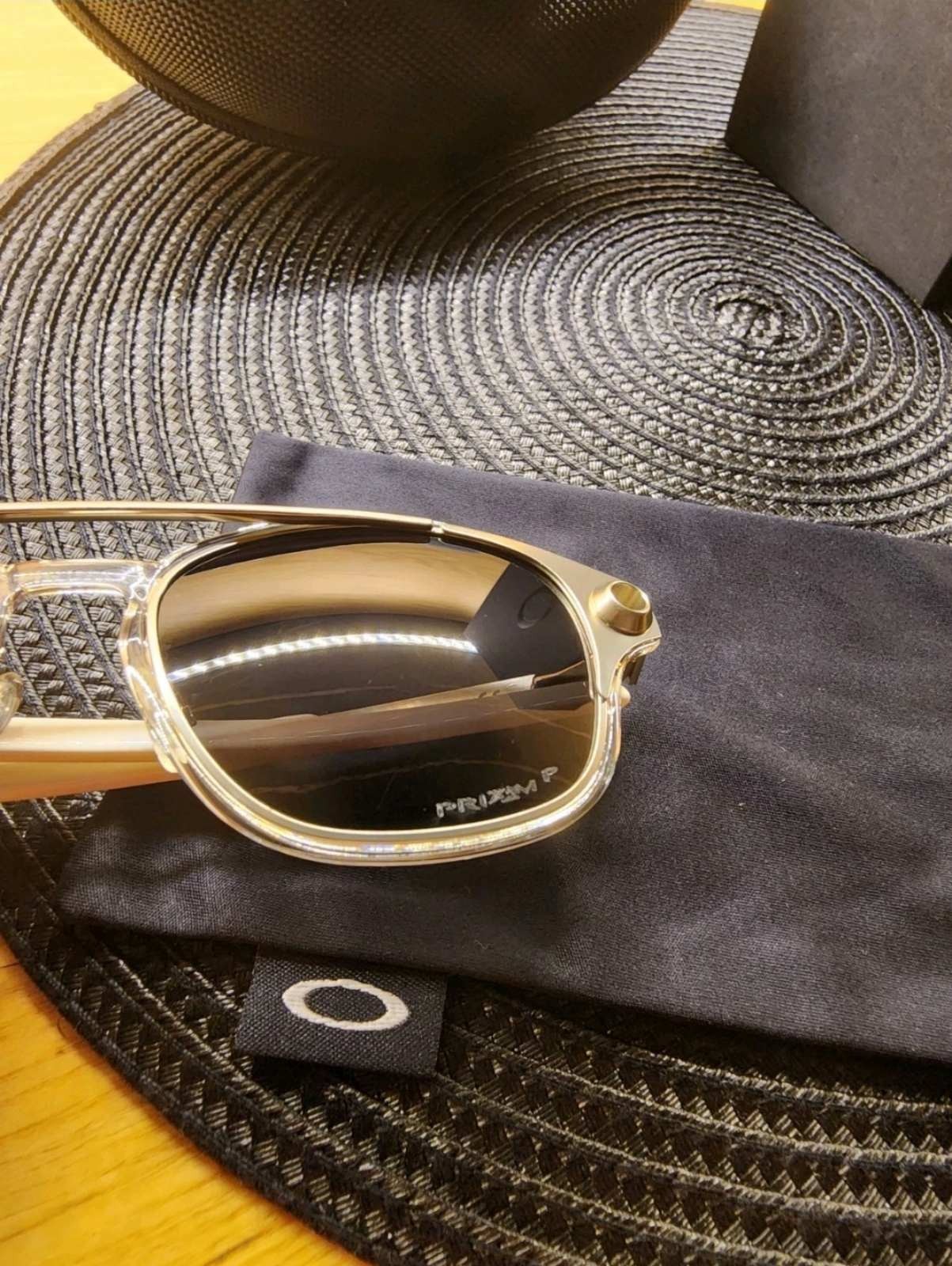 Oakley Coldfuse Titanium Metal Metal Frame Black Prizm Polarized Lens NEW
