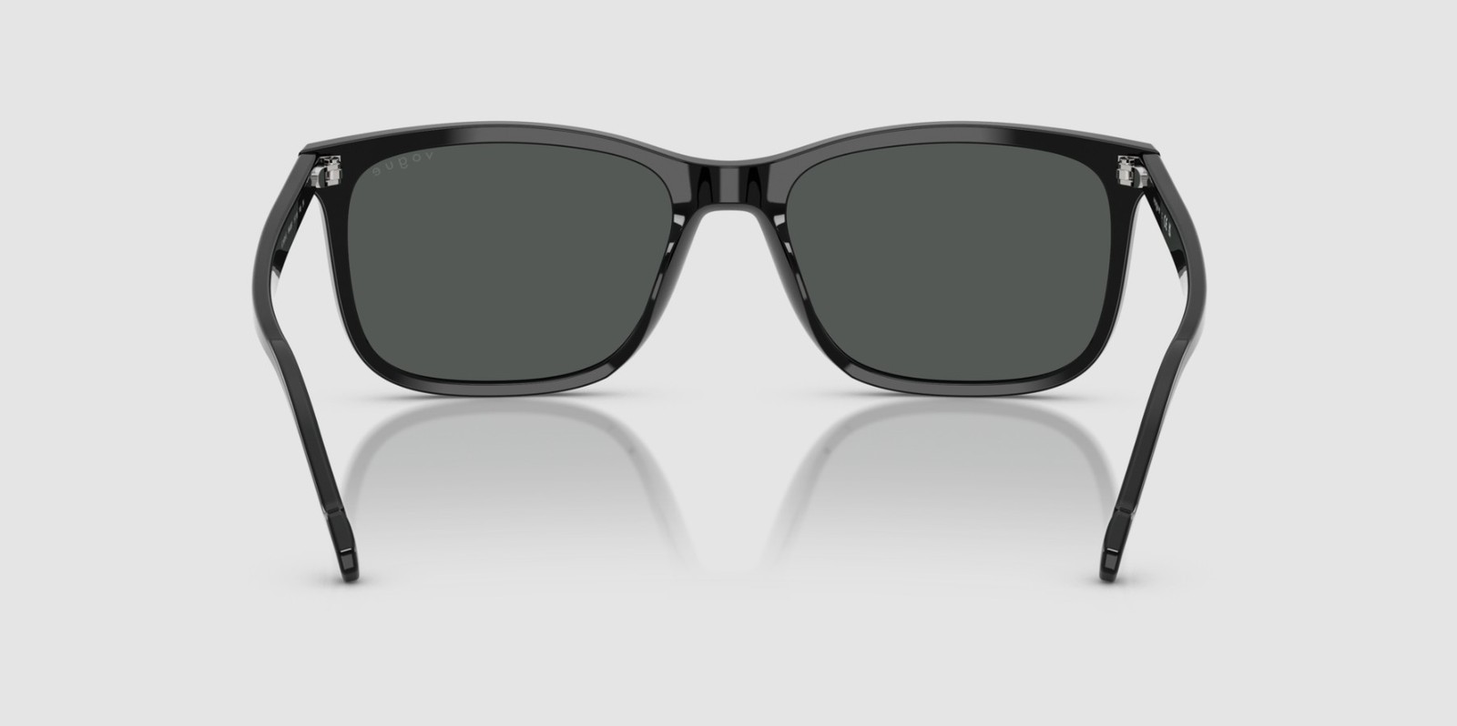 VOGUE VO5618S W44 87 Black Dark Grey 57 mm Men’s Sunglasses