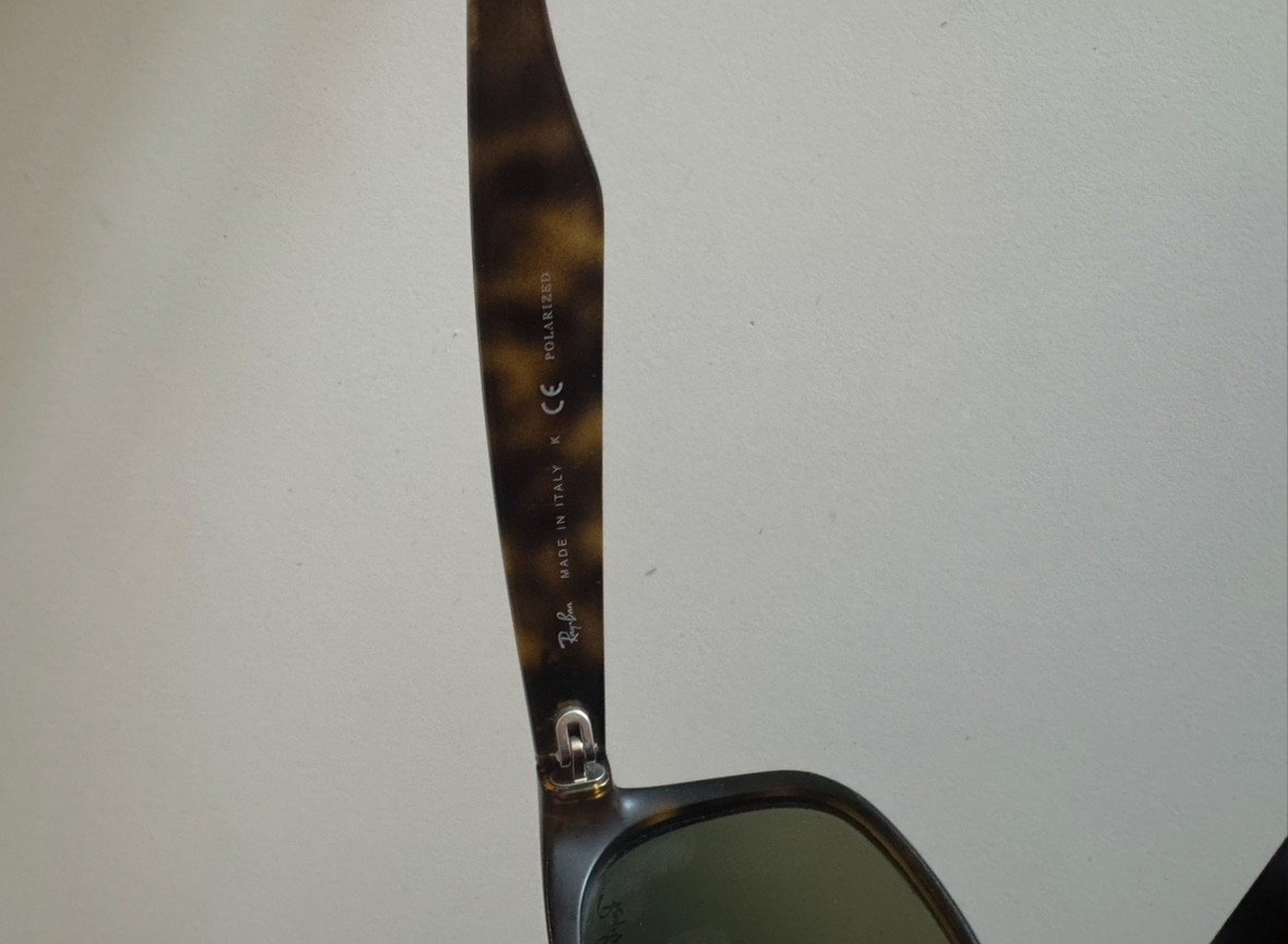 Ray-Ban Polarized New Wayfarer RB 2132