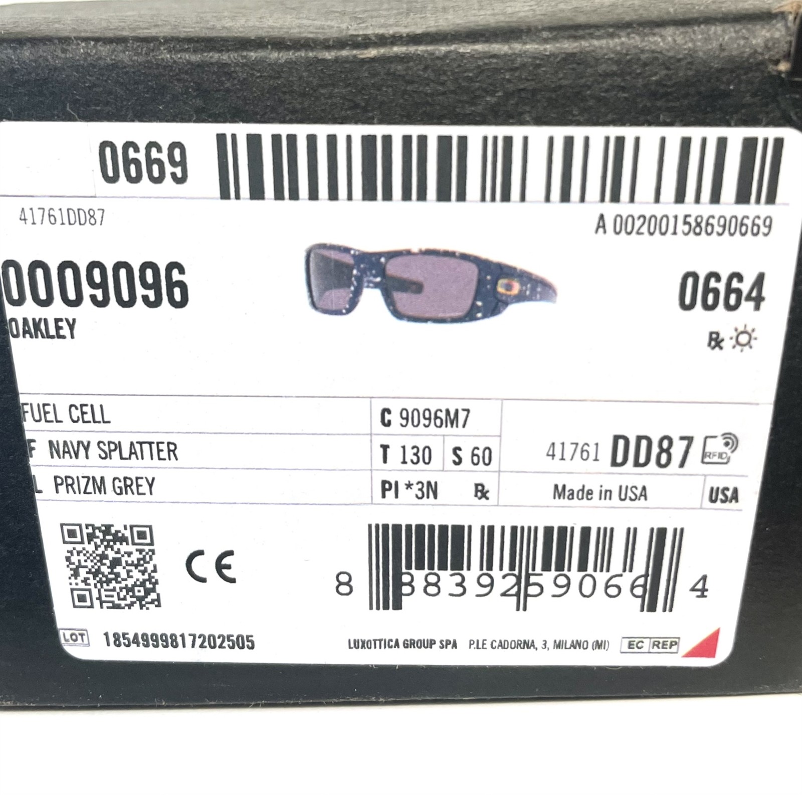 Oakley Fuel Cell Sunglasses Navy Splatter Prizm Gray USA Flag OO9096-M760