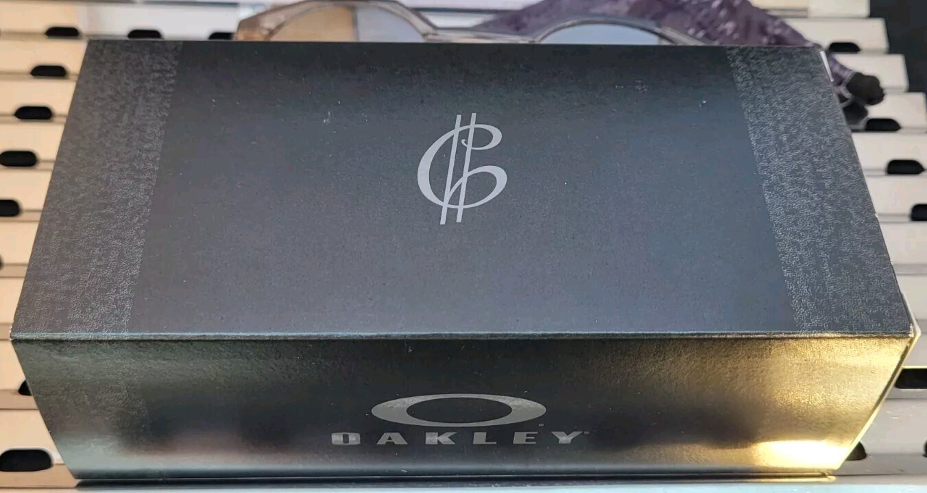 New Oakley HSTN Metal 9279-0552 Damian L. Sunglasses Grey Ink-Sepia/ Prizm Black