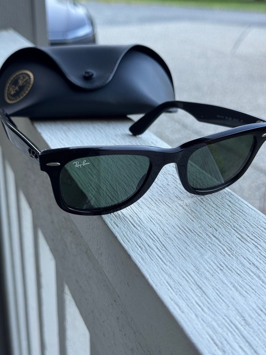 Ray-Ban Original Wayfarer RB2140 901/58 Polarized Sunglasses 50mm