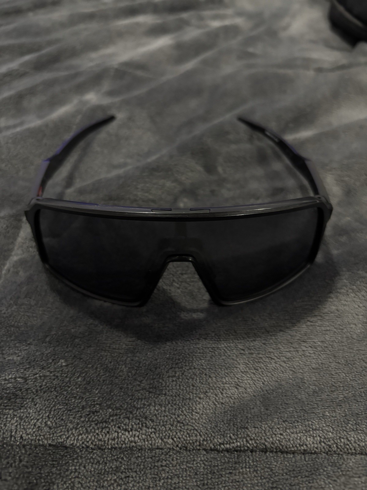 Oakley OO9406 Sutro Rectangular Men’s Sunglasses – Black