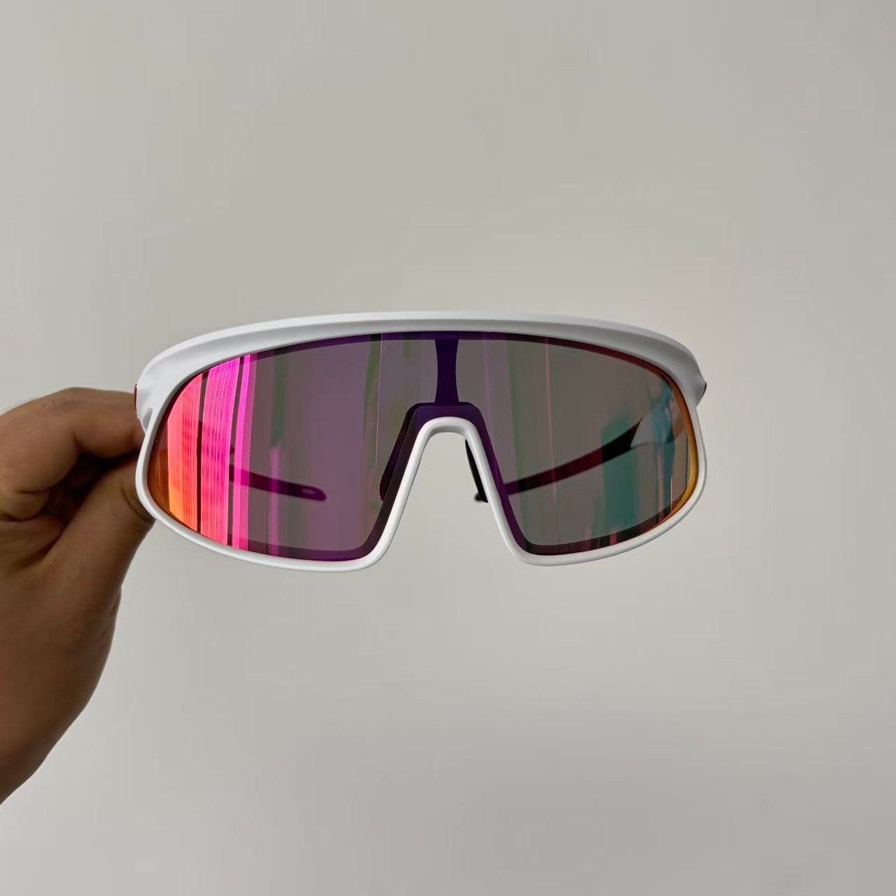 Oakley RSLV Sports Cycling Polarized Sunglasses White Frame Red Lens 9484D